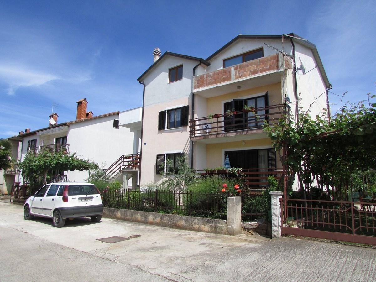 Mirela House With Apartment Умаг Екстериор снимка